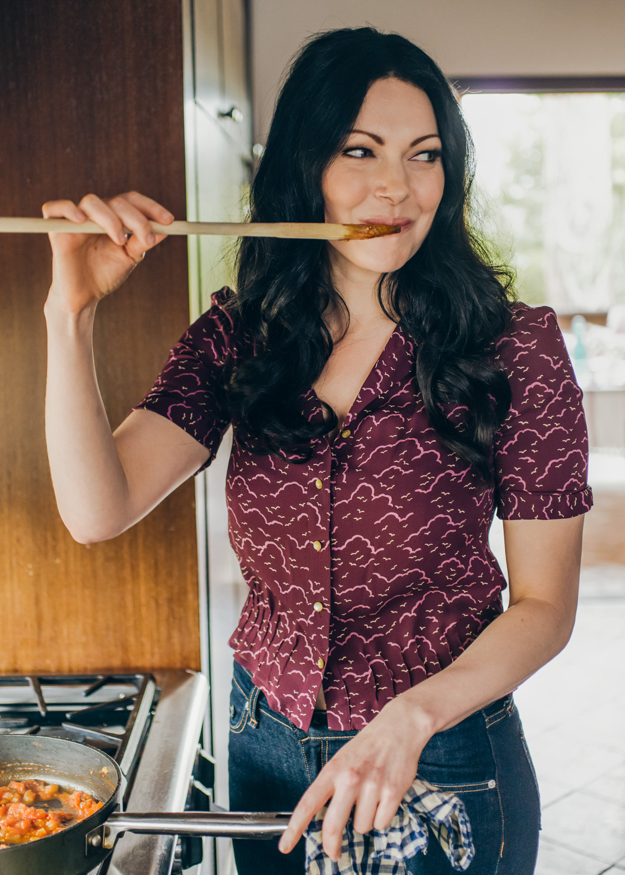 Los Angeles Food photographer - The Stash Plan  Cookbook Laura Prepon  in kitchen  by Ray Kachatorian-020
